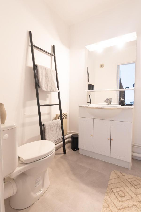 Apartment Bienvenue Chez Vous Tres Calme Et En Plein Centre Mantes-la-Jolie